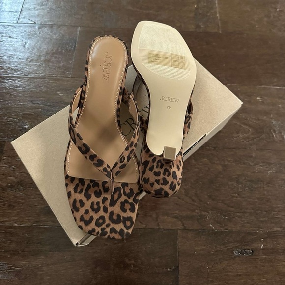 J.Crew-Microsuede kitten-heel sandals-leopard print-size 7.5 New in box. - Picture 12 of 13